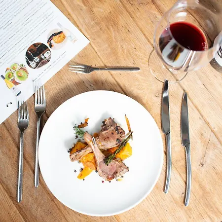 Chateau Copsa Complex Moskowec