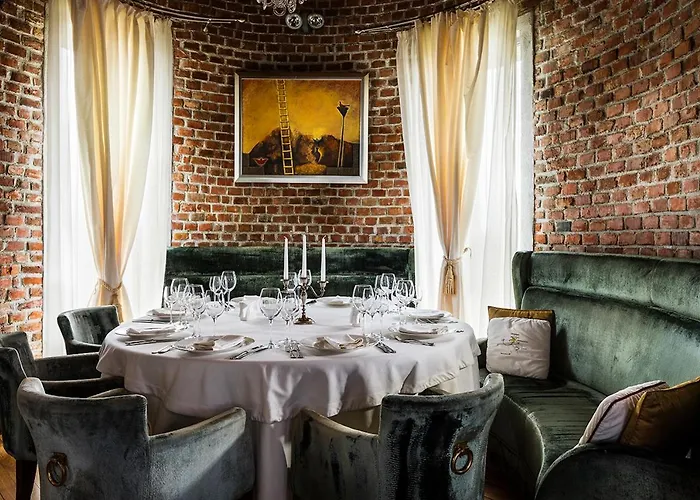 Chateau Copsa Complex